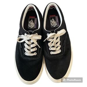 Men’s Vans Era Black Suede Pro Shoes